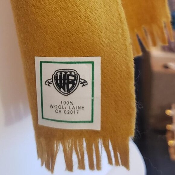 EUC vintage mustard yellow 100% wool scarf - Picture 2 of 4